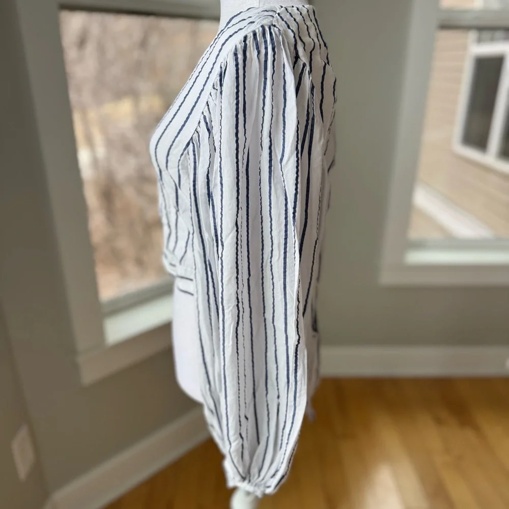 ZARA White Navy Blue Striped Tie Back V Neck Blouson Sleeve Cropped Blouse Sz L - Picture 6 of 10